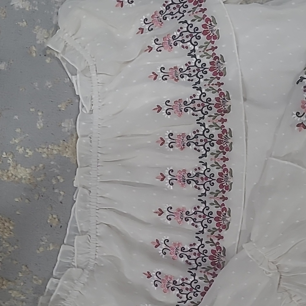 Blouse - Picture 2 of 5